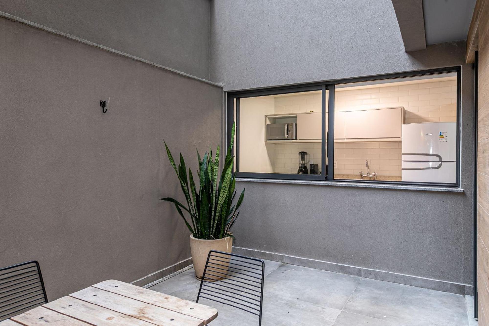Qto&sala Com Varanda A 170m Da | Fa 49/101 Apartamento *
