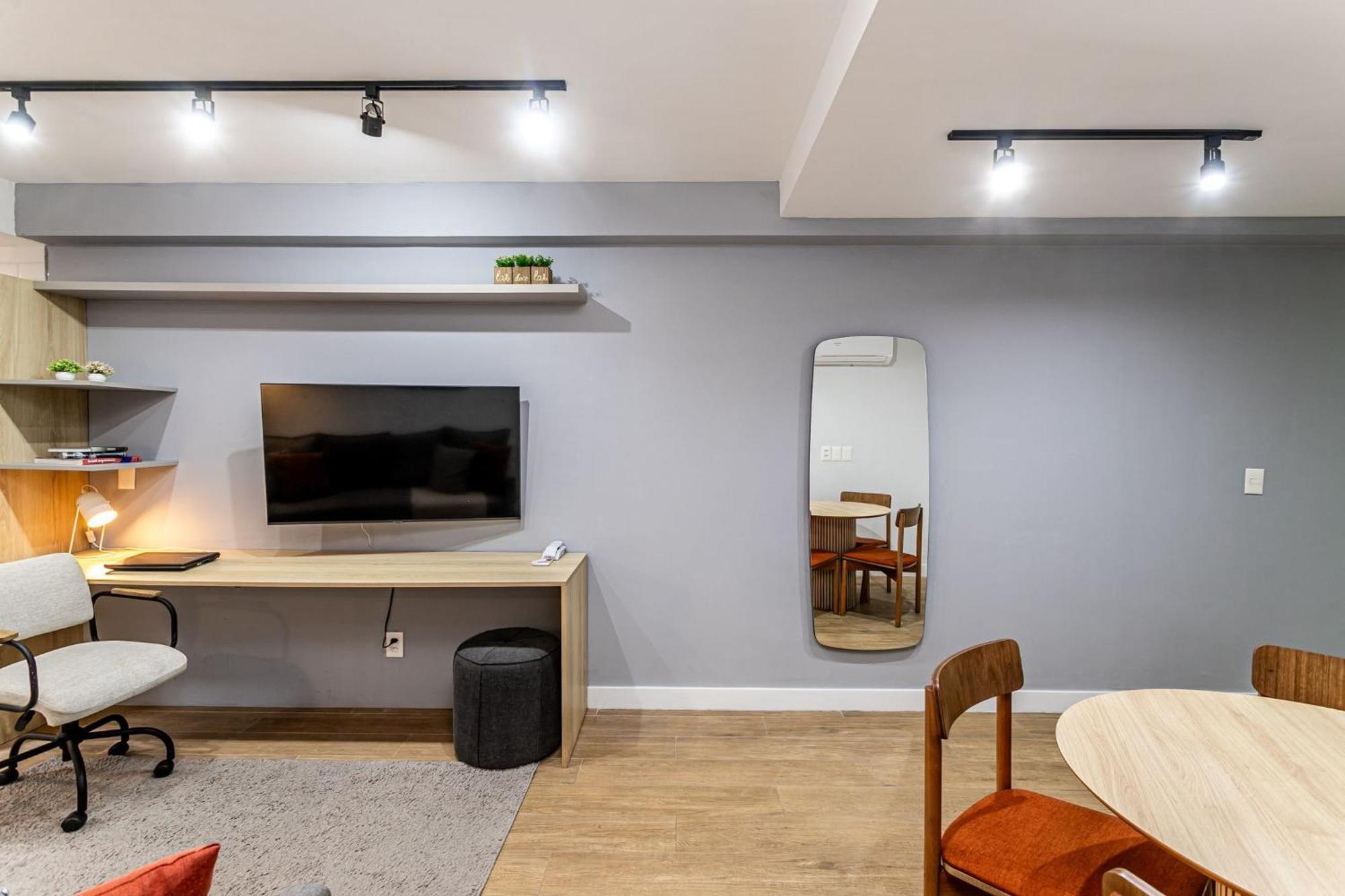 Qto&sala Com Varanda A 170m Da | Fa 49/101 Apartamento *